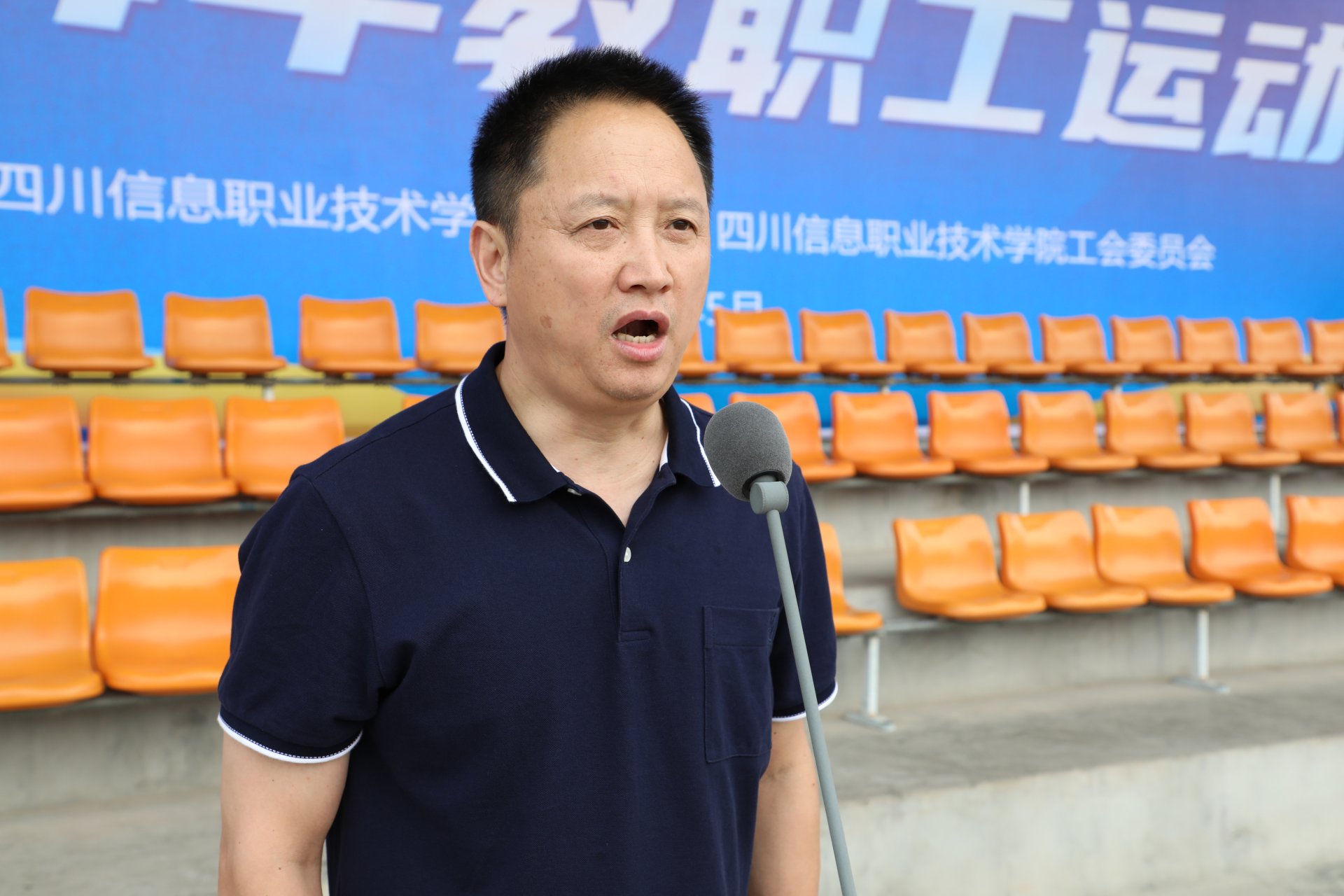 继续浏览