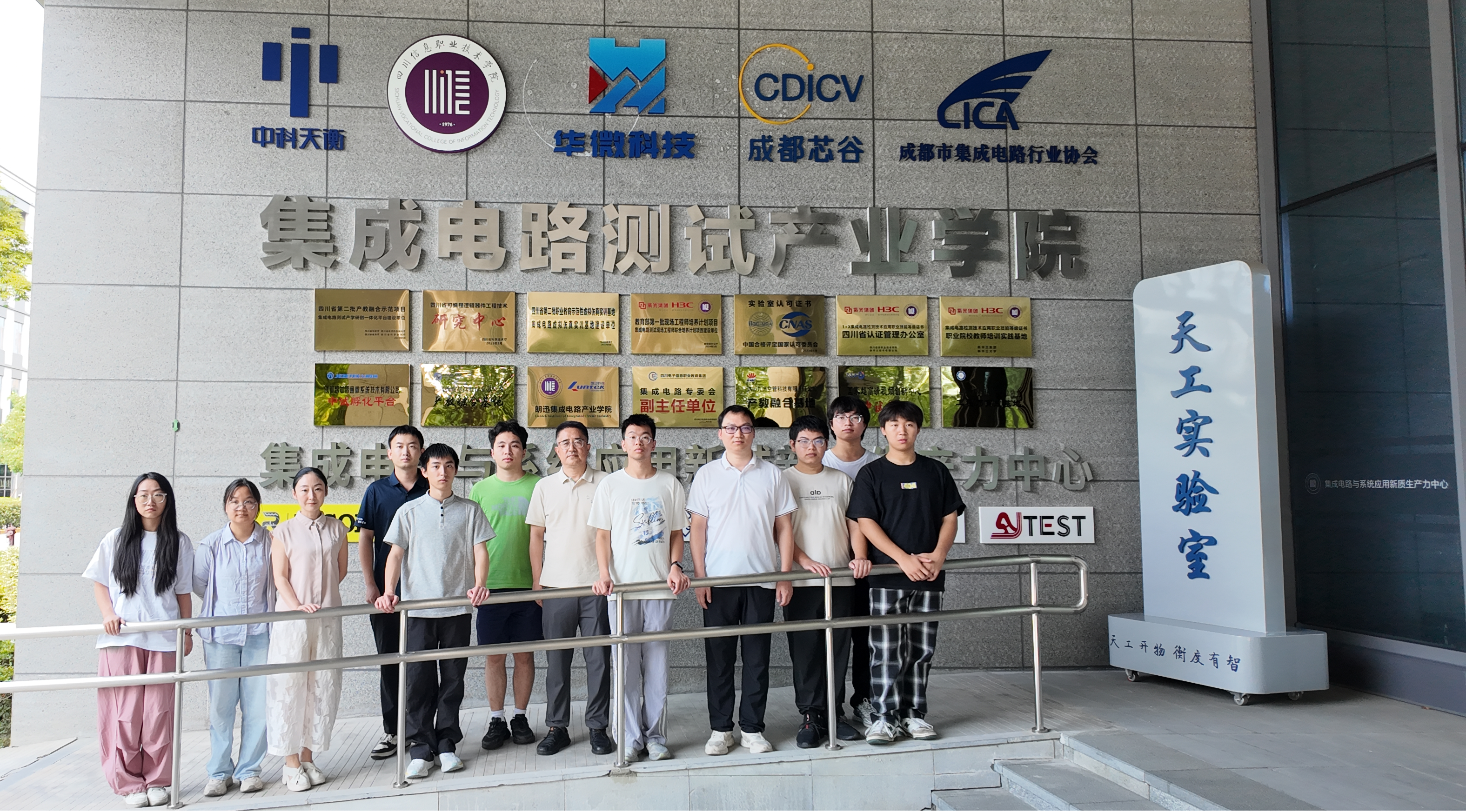 对照阅读本次活动旨在精准助力参赛队伍